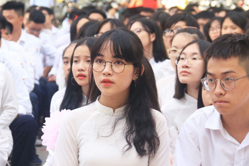 ssdh-hoc-sinh-viet-nam-khai-giang