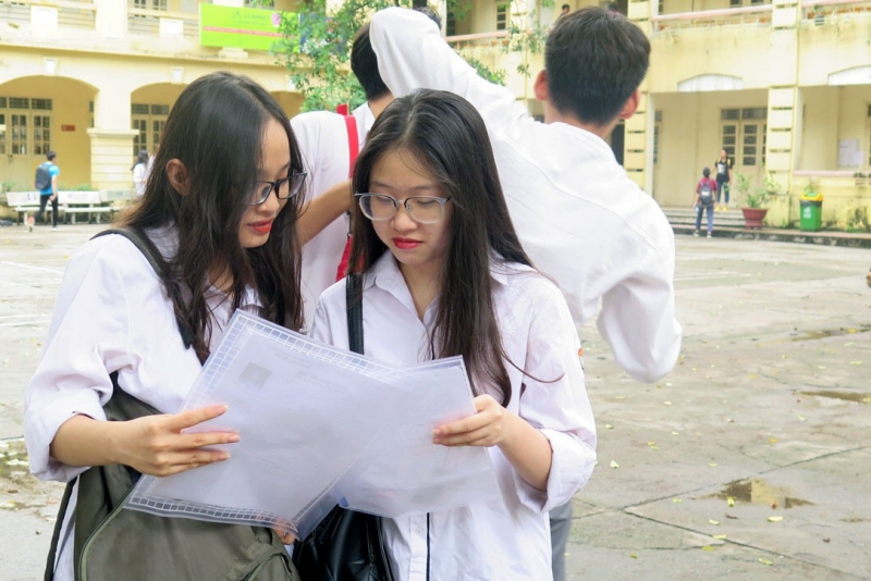 ssdh-hoc-sinh-viet-nam-thi-cu1