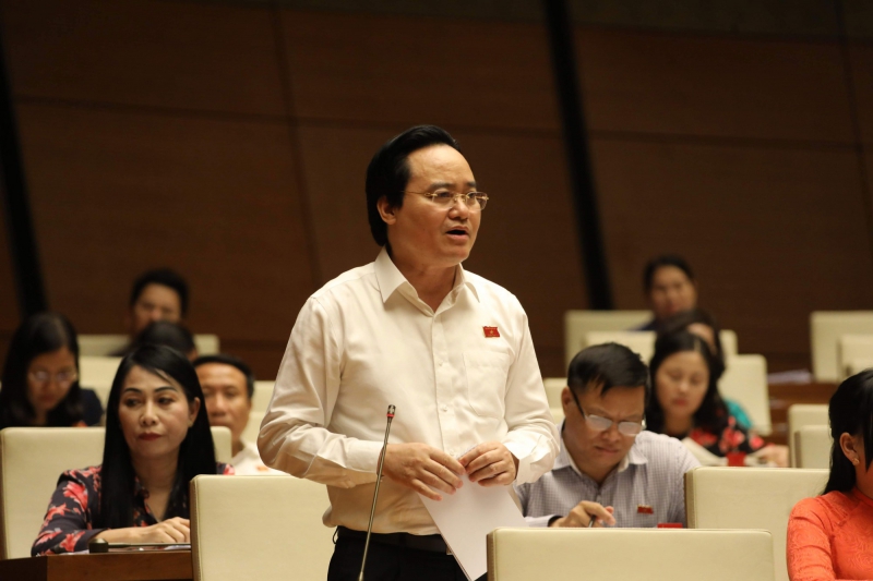 Bộ trưởng Bộ GD&ĐT Phùng Xuân Nhạ.