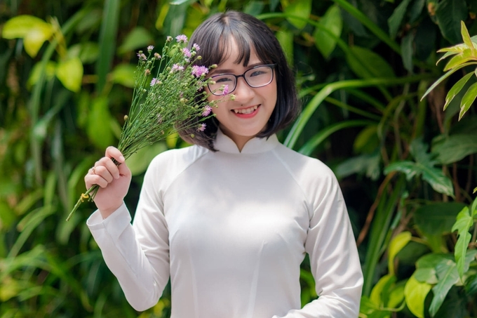 Phan Thị Thùy An trong buổi chụp ảnh kỷ yếu tốt nghiệp đại học. Ảnh: Nhân vật cung cấp