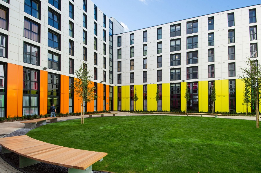 huong-dan-tim-nha-cho-sinh-vien-tai-anh