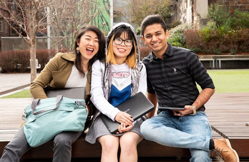  Ảnh: broadenourhorizon