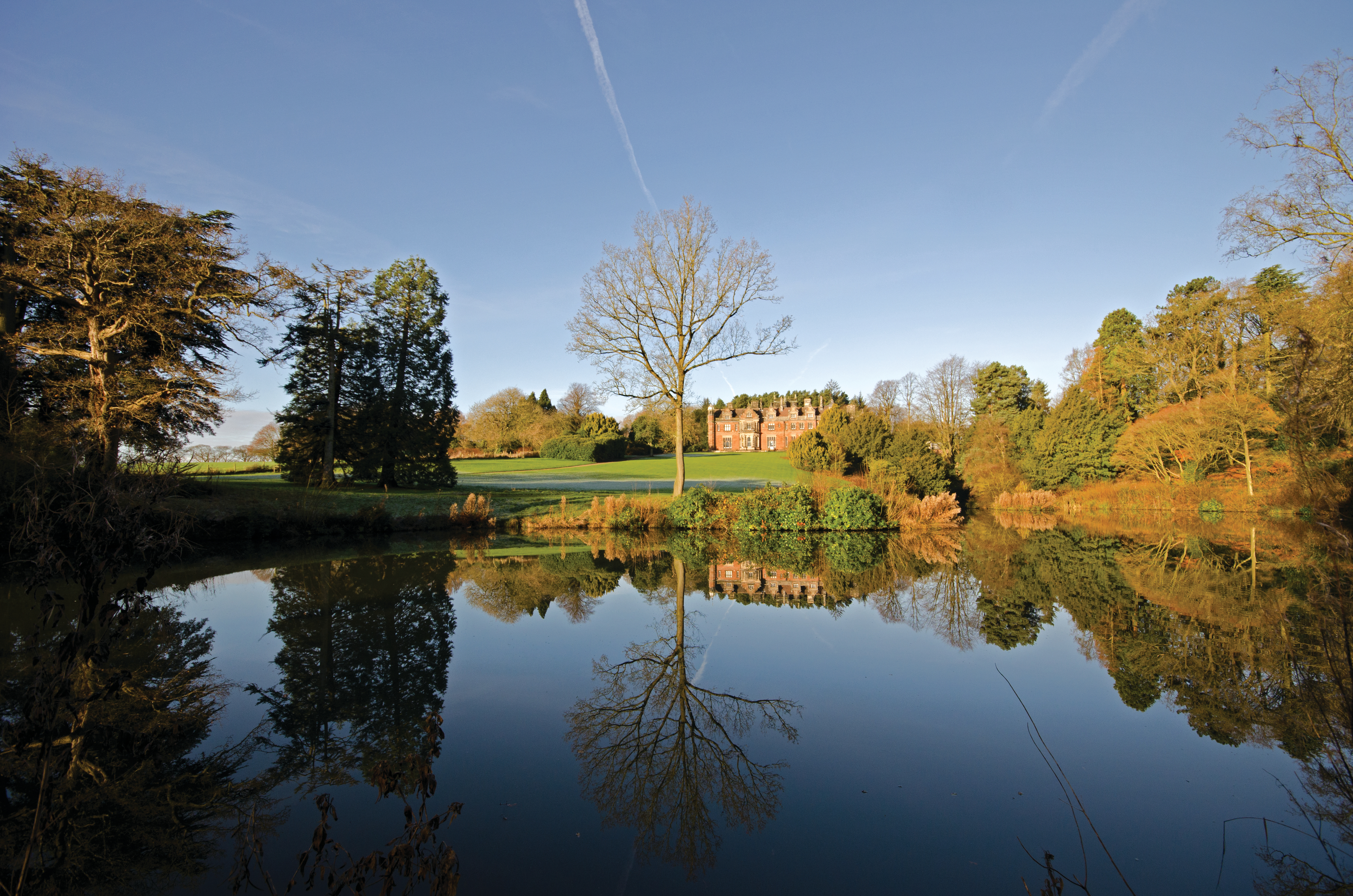 keele_hall_reflect