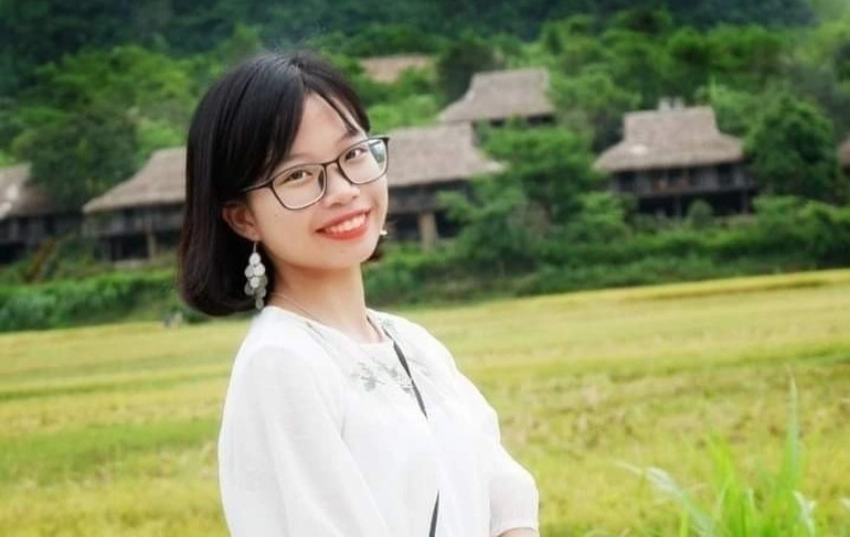 nu-thu-khoa-dai-hoc-kinh-te-quoc-dan-duoc-dac-cach-hoc-tien-si-o-tuoi-21-1639627710935