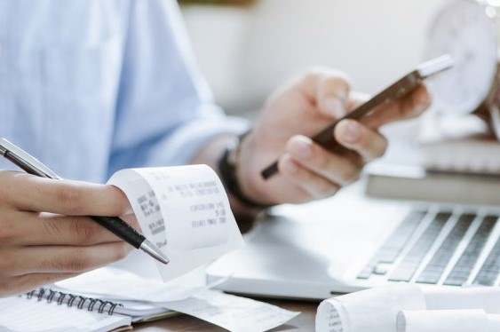 flywire mua lại phần mềm