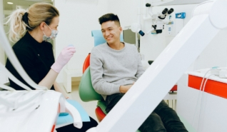 Làm sao tiếp cận dịch vụ chăm sóc sức khỏe nếu bạn là sinh viên quốc tế tại Úc?